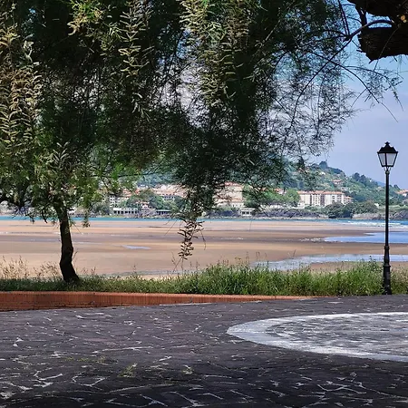 Maison Laida *
