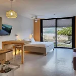 Maison Laida 公寓 *
